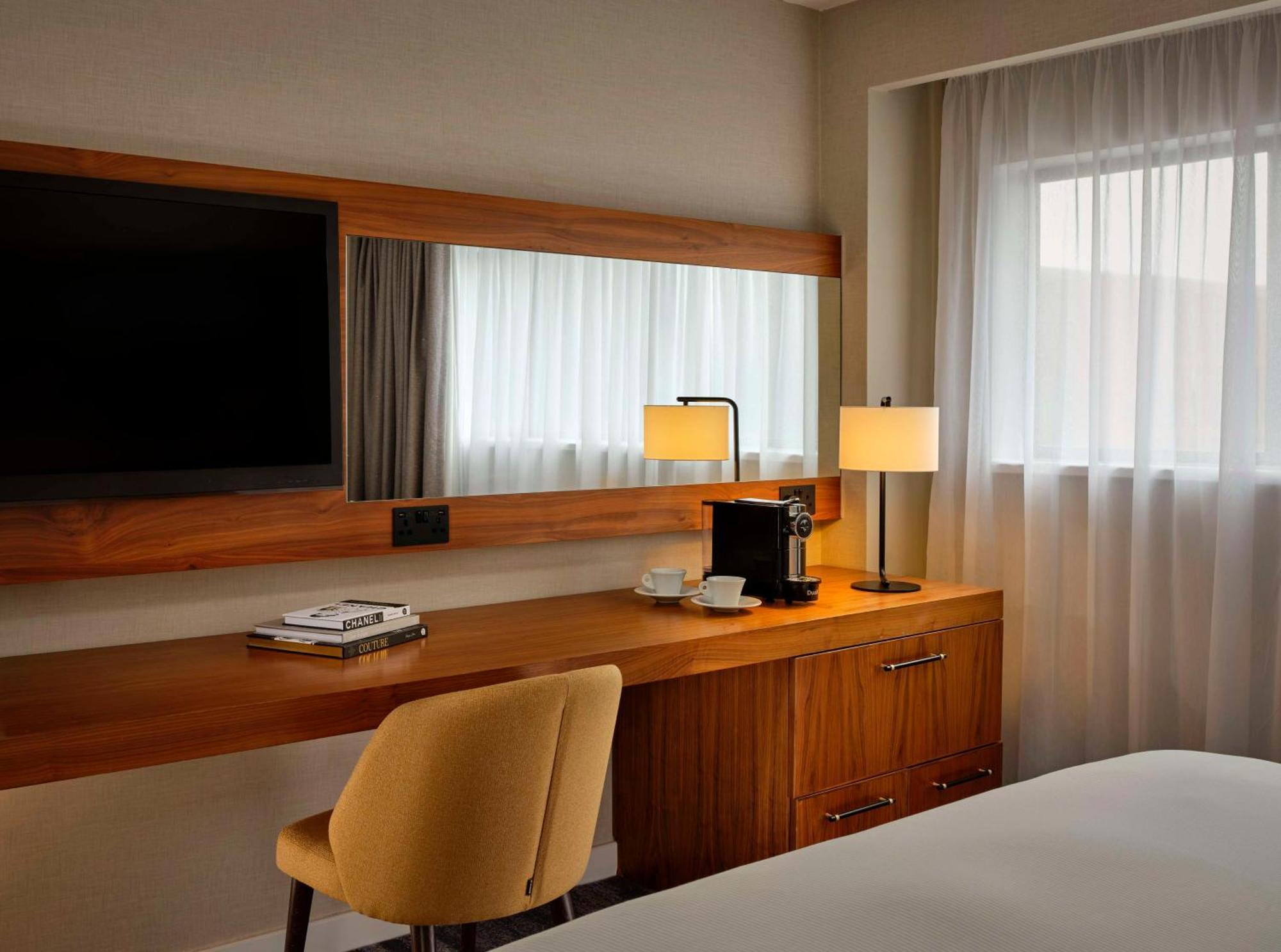 מלון Doubletree By Hilton לינקולן מראה חיצוני תמונה